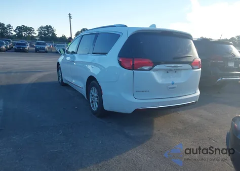 2020 Chrysler Pacifica Touring L z USA, uszkodzony, nr VIN 2C4RC1BG3LR125695